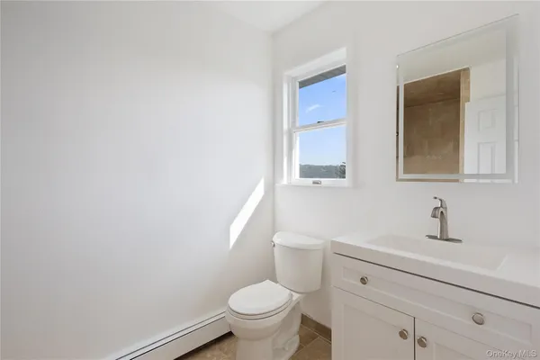 $5,000 | 27 Mountain Avenue, Unit 1, Mount Kisco, NY 10549