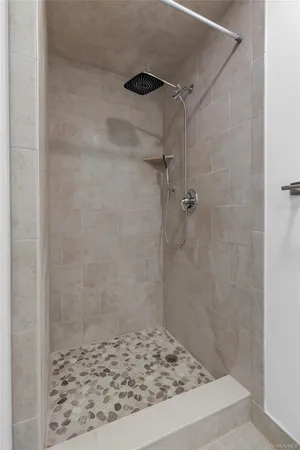 $5,000 | 27 Mountain Avenue, Unit 1, Mount Kisco, NY 10549