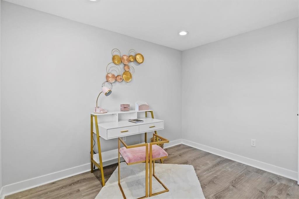 403 Hochberg Road Pittsburgh, PA 15235 - Photo 13 of 25 Gallery Image 13