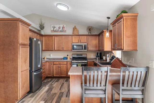 $460,000 | 2595 Fox Hollow Lane, Owatonna, MN 55060