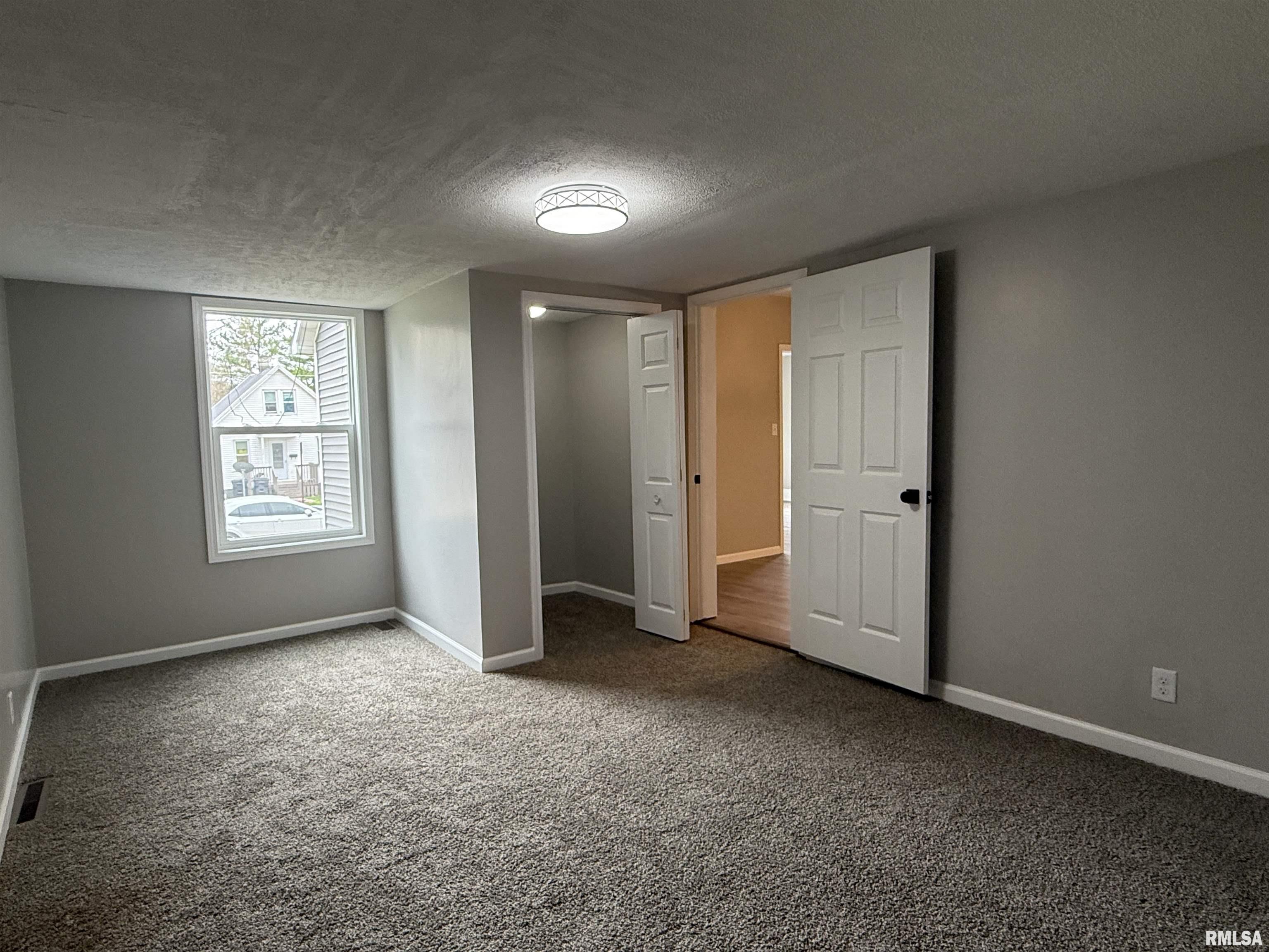 233 West Spruce Street Canton, IL 61520 - Photo 22 of 38
