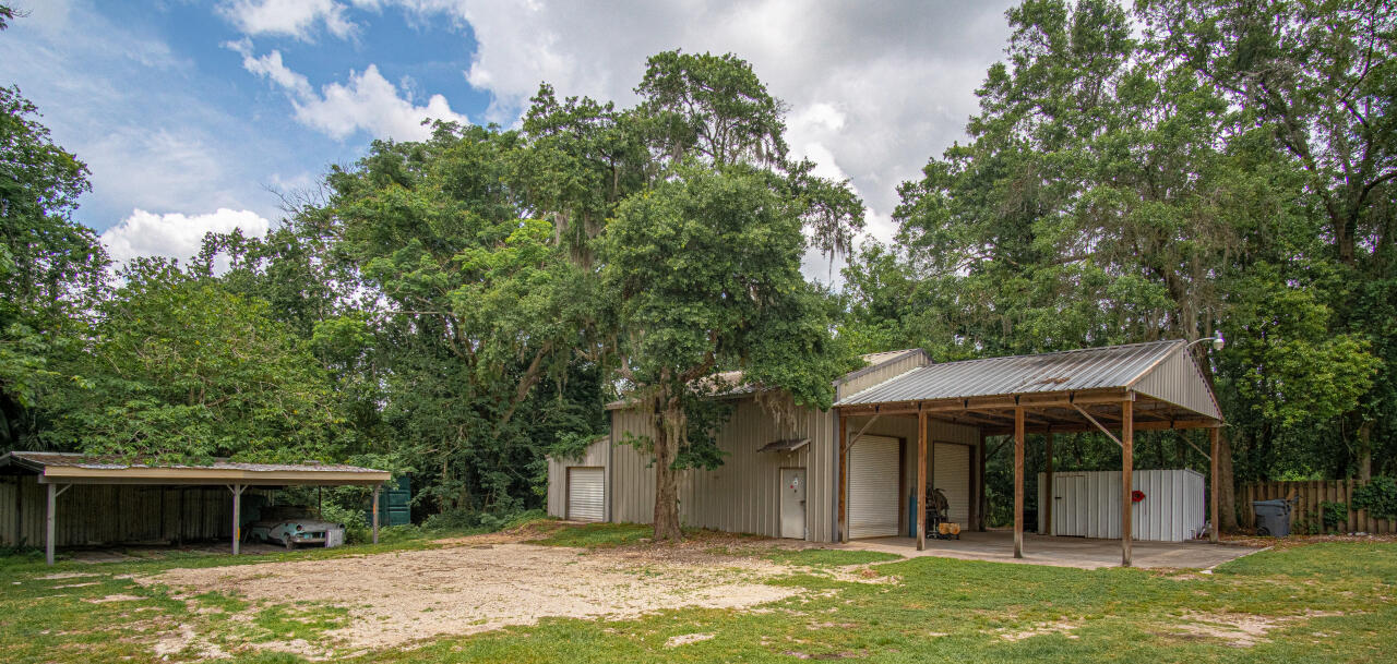 4020 Timberlake Road West Lakeland, FL 33810 - Photo 7 of 24 7