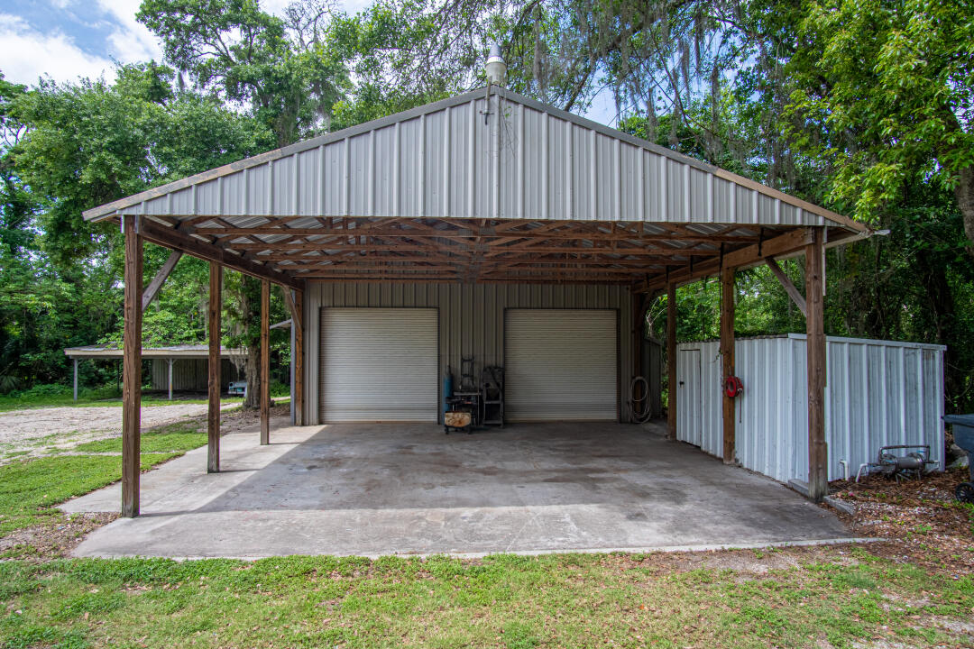 4020 Timberlake Road West Lakeland, FL 33810 - Photo 8 of 24 8