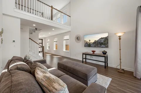 $539,500 | 256 Comfort Maple Lane, Dripping Springs, TX 78620