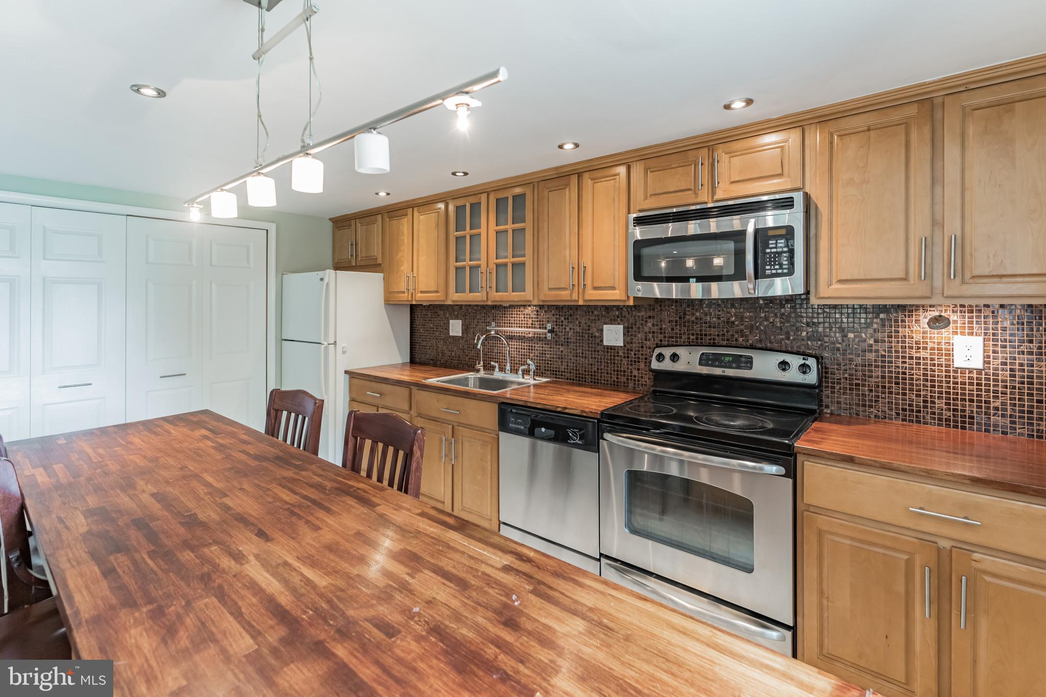 24 Brownsburg Road Newtown, PA 18940 - Photo 43 of 56 Gallery Image 43