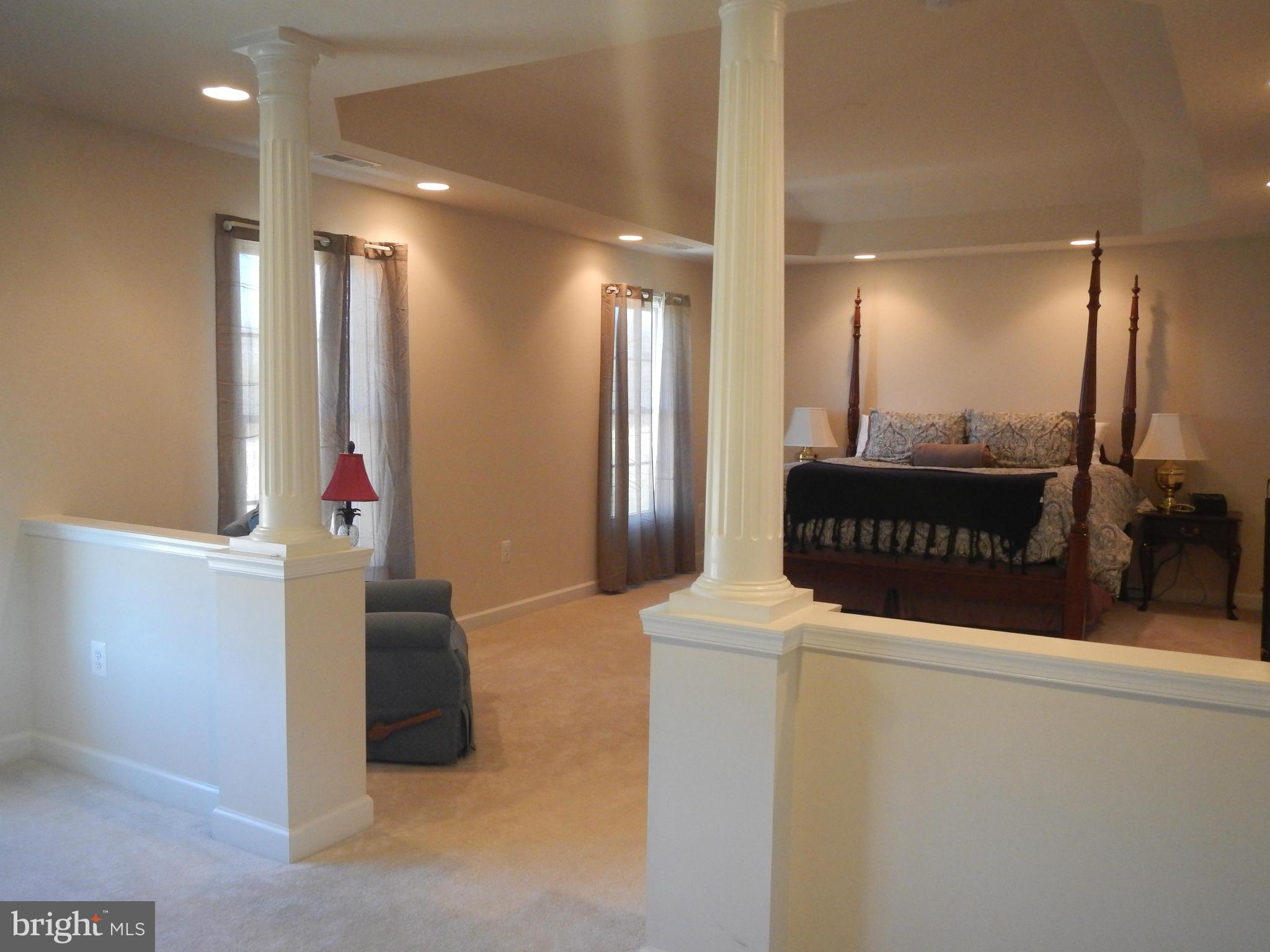 13602 Union Church Road Sumerduck, VA 22742 - Photo 16 of 30 a view of a hallway with seating area