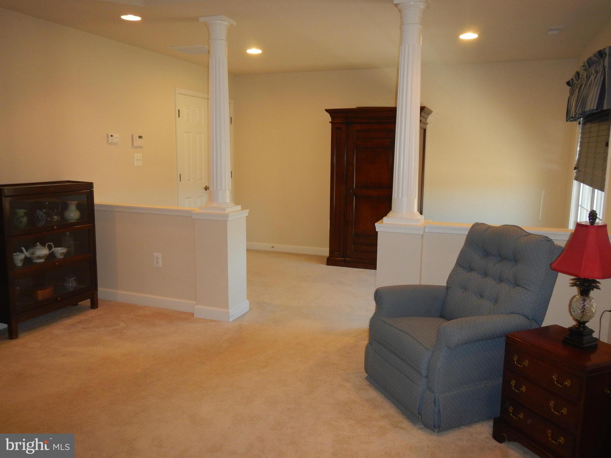13602 Union Church Road Sumerduck, VA 22742 - Photo 18 of 30 a living room with furniture and a ceiling fan