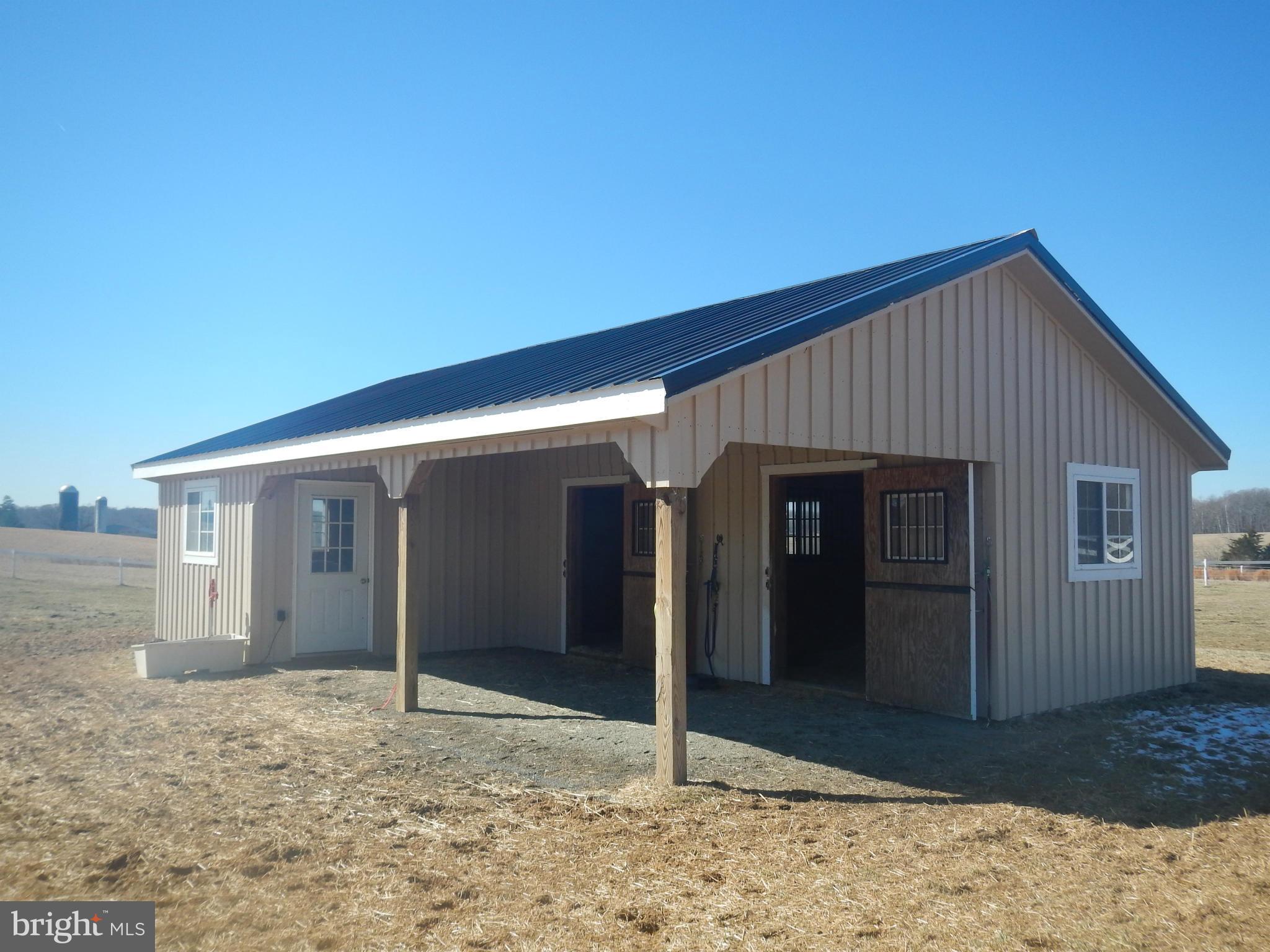 13602 Union Church Road Sumerduck, VA 22742 - Photo 5 of 30 a front view of a house