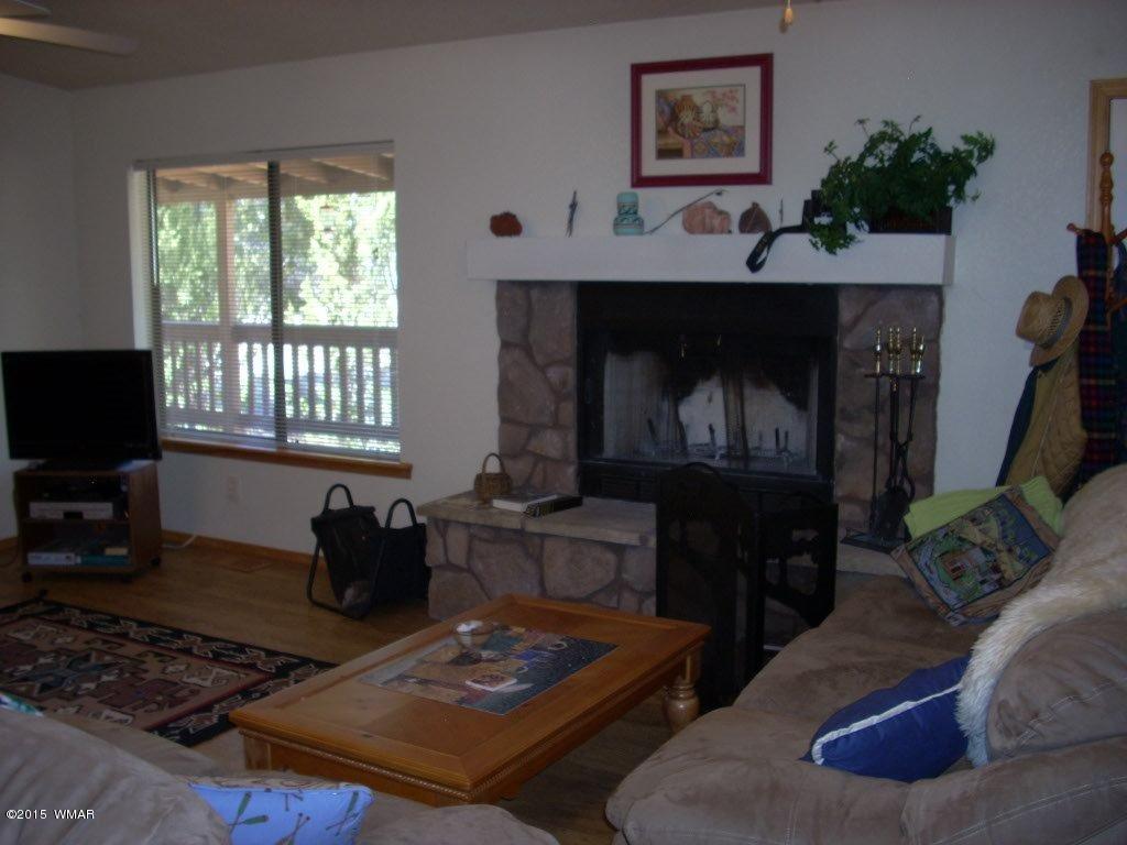 1999 Lexington Overgaard, AZ 85933 - Photo 4 of 18 Gallery Image 4