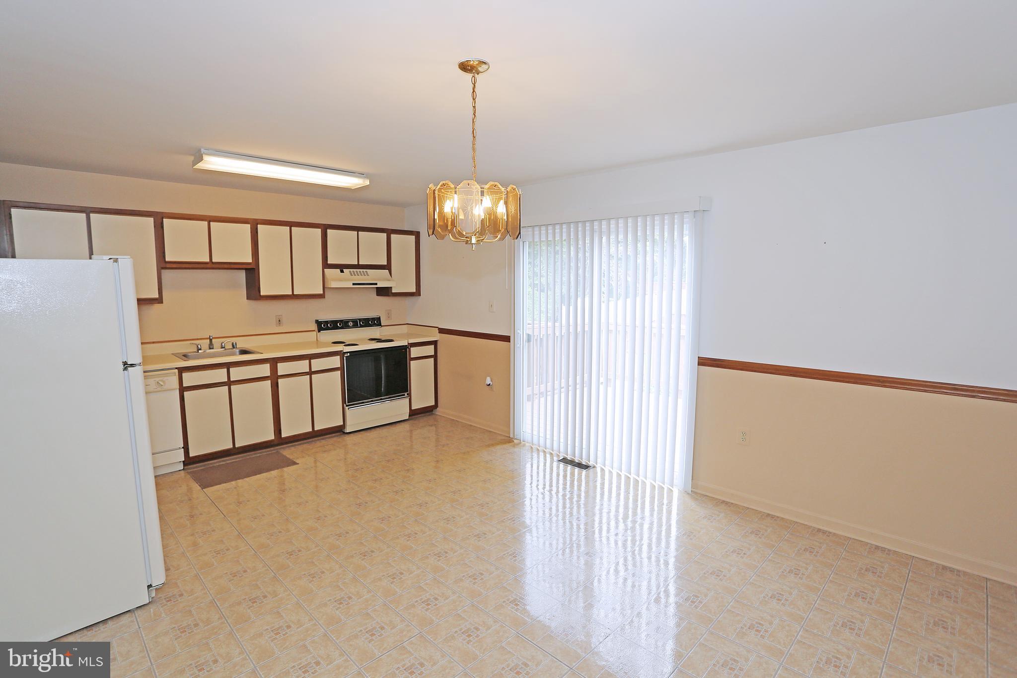 22 Minte Drive Nottingham, MD 21236 - Photo 11 of 24
