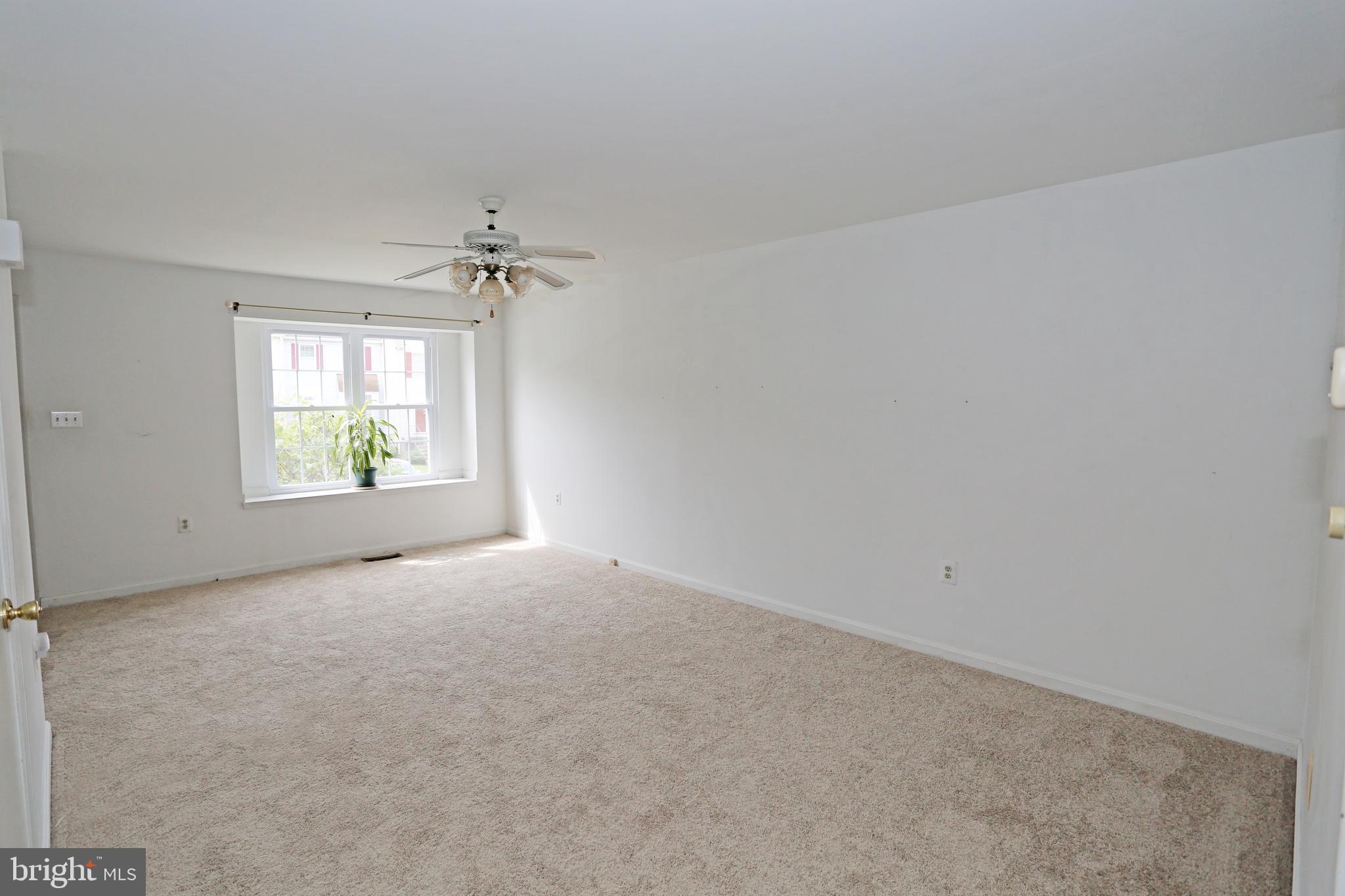 22 Minte Drive Nottingham, MD 21236 - Photo 4 of 24
