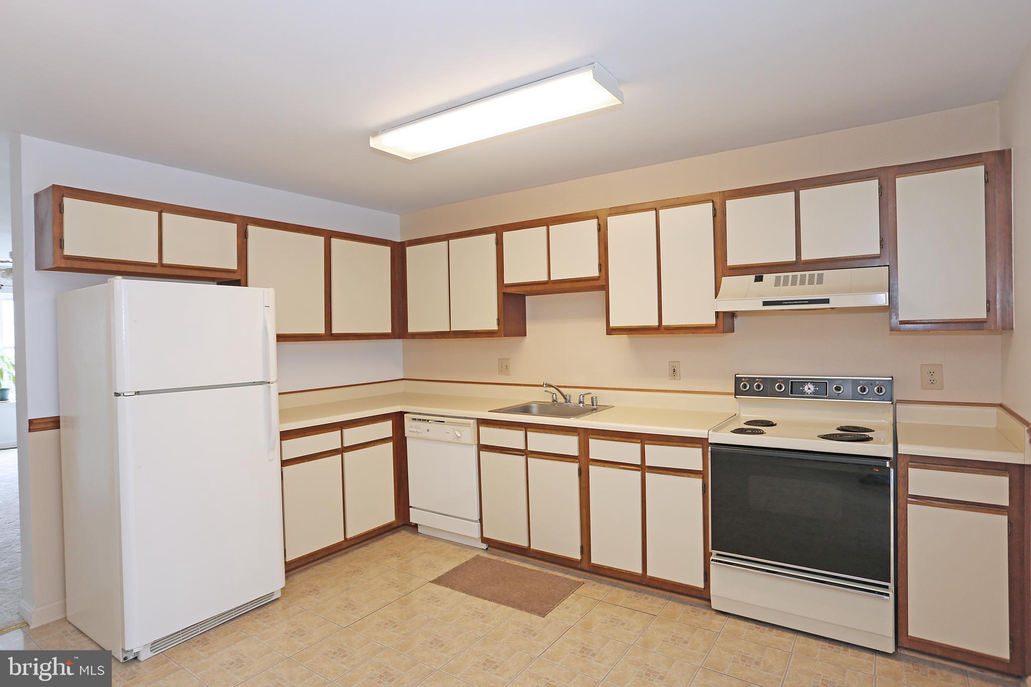22 Minte Drive Nottingham, MD 21236 - Photo 8 of 24