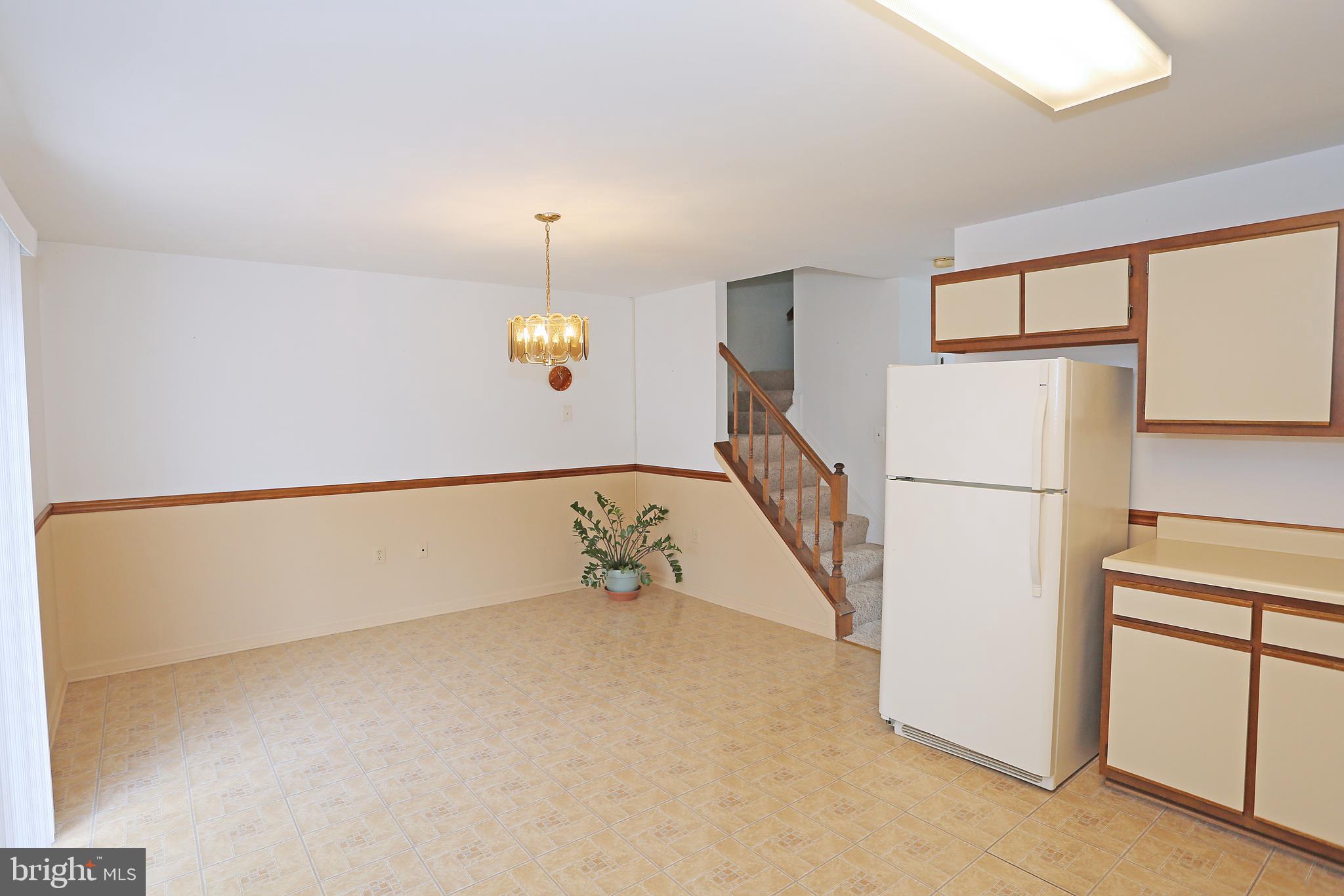 22 Minte Drive Nottingham, MD 21236 - Photo 9 of 24