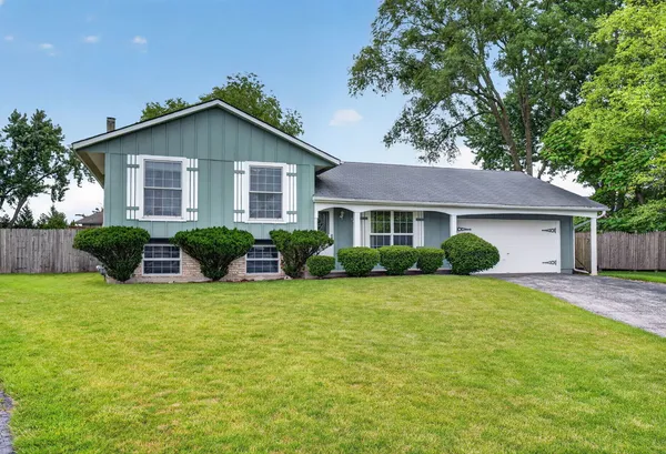 $320,000 | 7606 West Royce Court, Frankfort, IL 60423