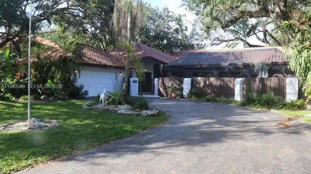 $1,295,000 | 3911 Southwest 56th Court, Dania Beach, FL 33312