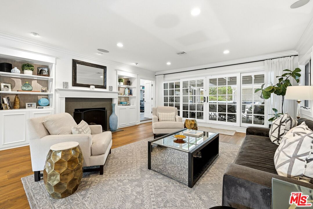 24317 Bridle Trail Road Hidden Hills, CA 91302 - Photo 6 of 37