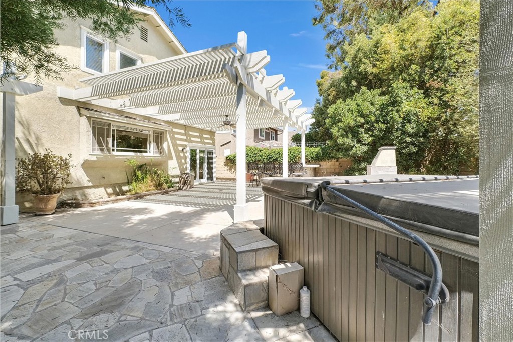 11 Hidalgo Irvine, CA 92620 - Photo 28 of 31