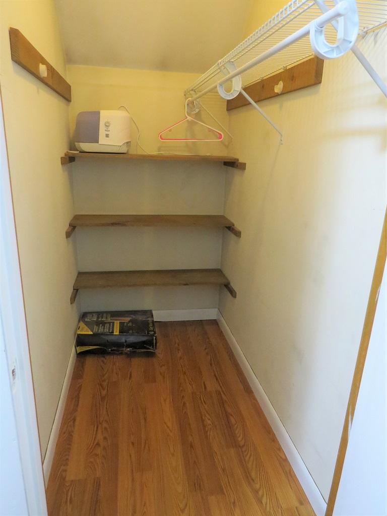 364 Belgrade Road Oakland, ME 04963 - Photo 29 of 30 Walk-in closet