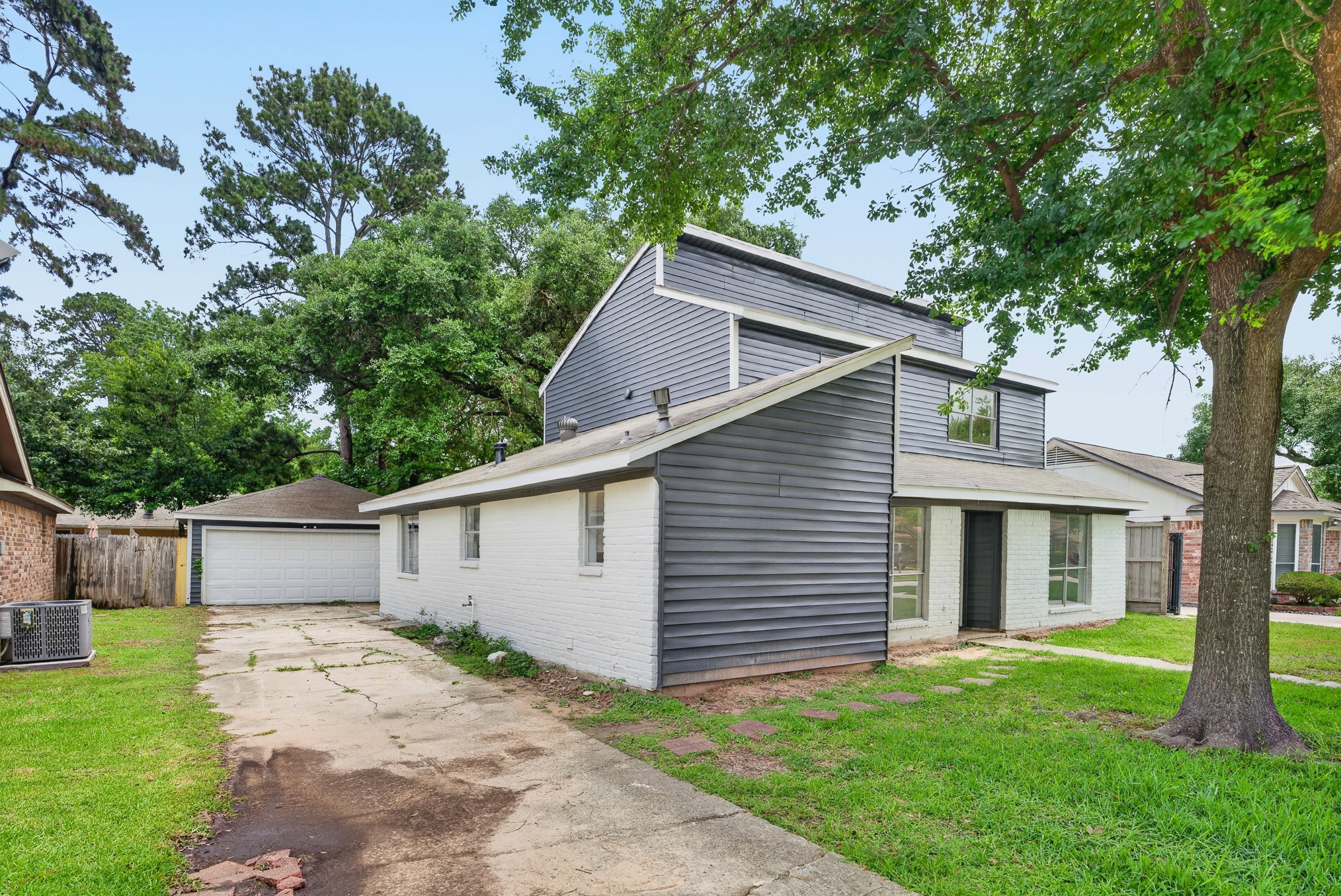 24106 Spring Mill Lane Spring, TX 77373 - Photo 3 of 46