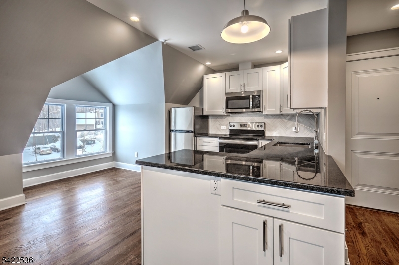 1934 Long Hill Road, Unit 3 Millington, NJ 07946 - Photo 2 of 22