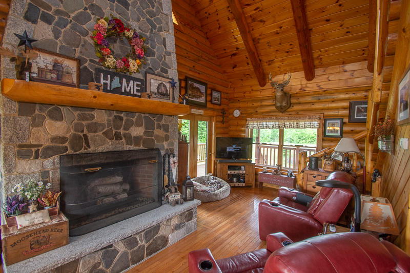 25 Blanchard Road Shirley, ME 04485 - Photo 11 of 26 Living room