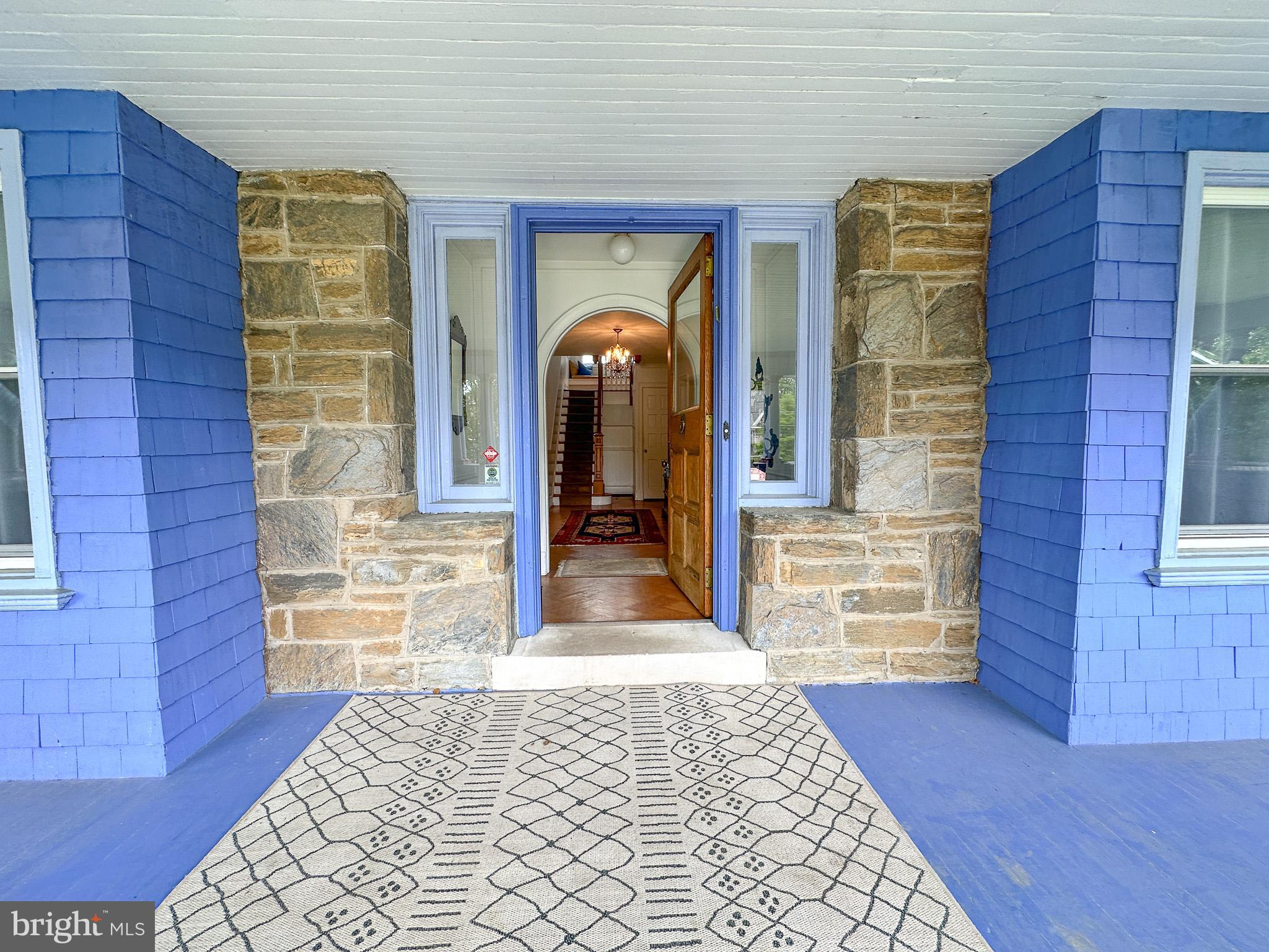314 Cynwyd Road Bala Cynwyd, PA 19004 - Photo 2 of 44 Grand and private front porch