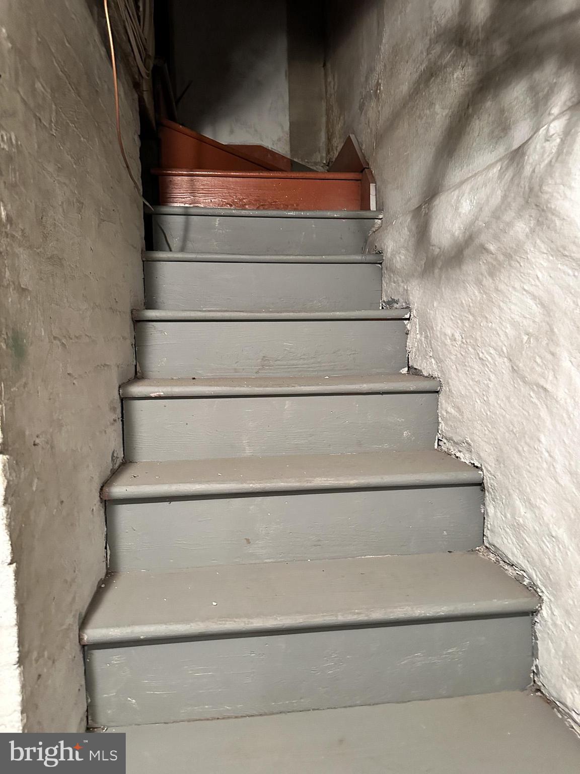 314 Cynwyd Road Bala Cynwyd, PA 19004 - Photo 40 of 44 back stair