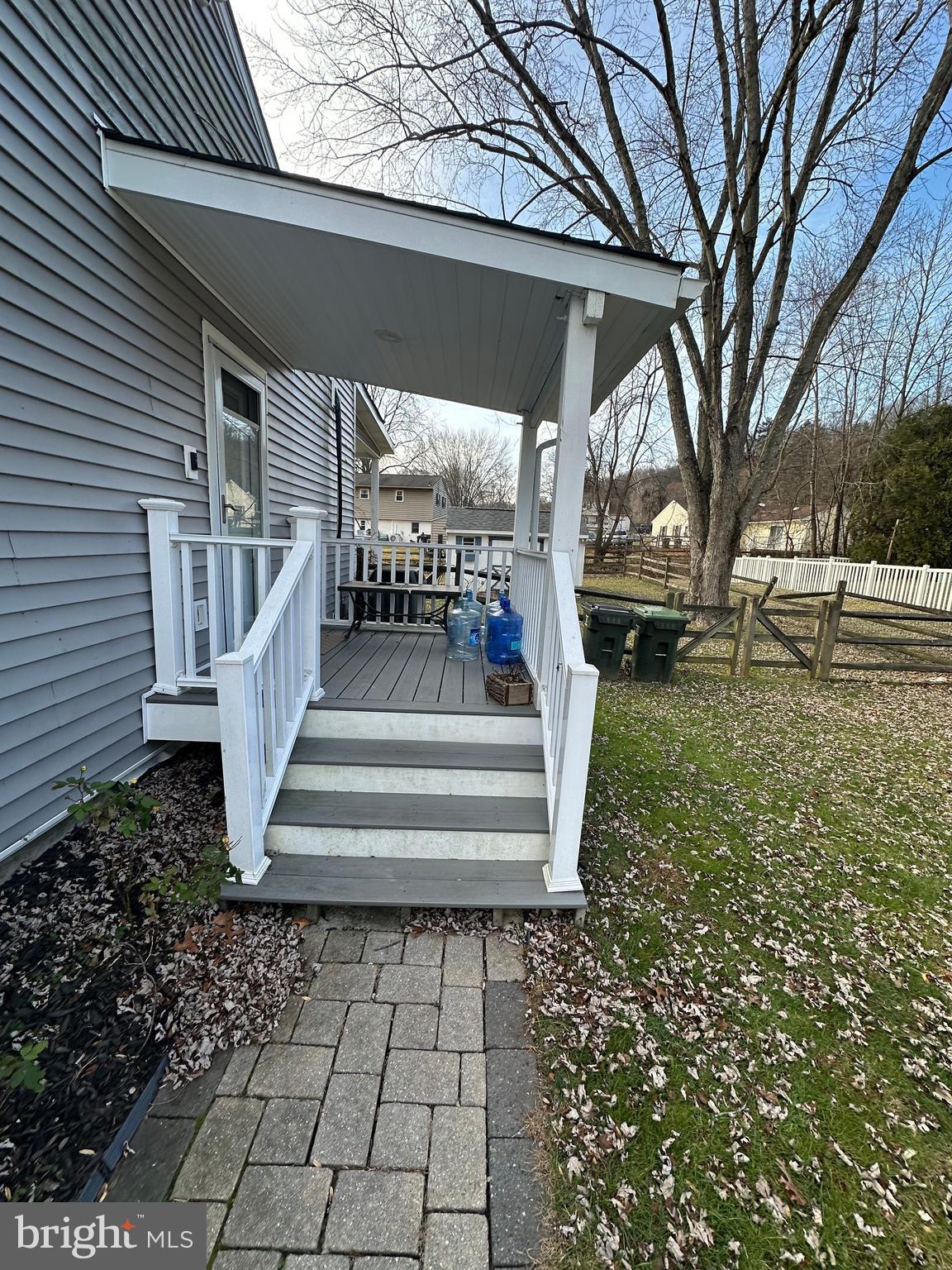 30 Williams Way Downingtown, PA 19335 - Photo 31 of 31 a view of a yard with a bench