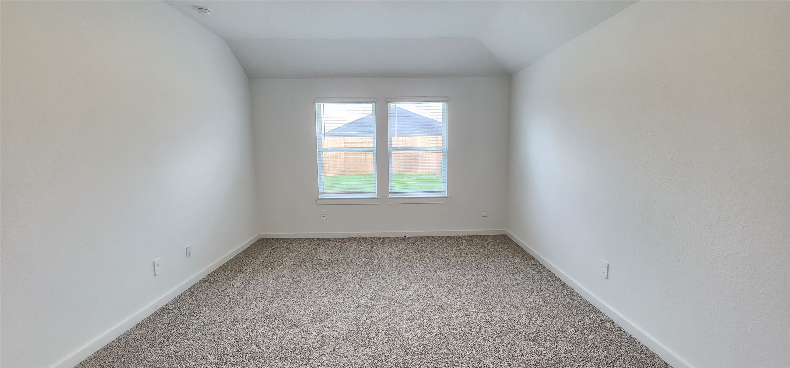 1107 Toledo Bend Pass Rosharon, TX 77583 - Photo 11 of 30 Master bedroom