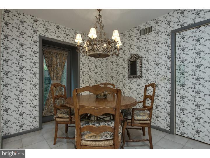 1553 Cherry Lane Rydal, PA 19046 - Photo 9 of 22 Breakfast Room