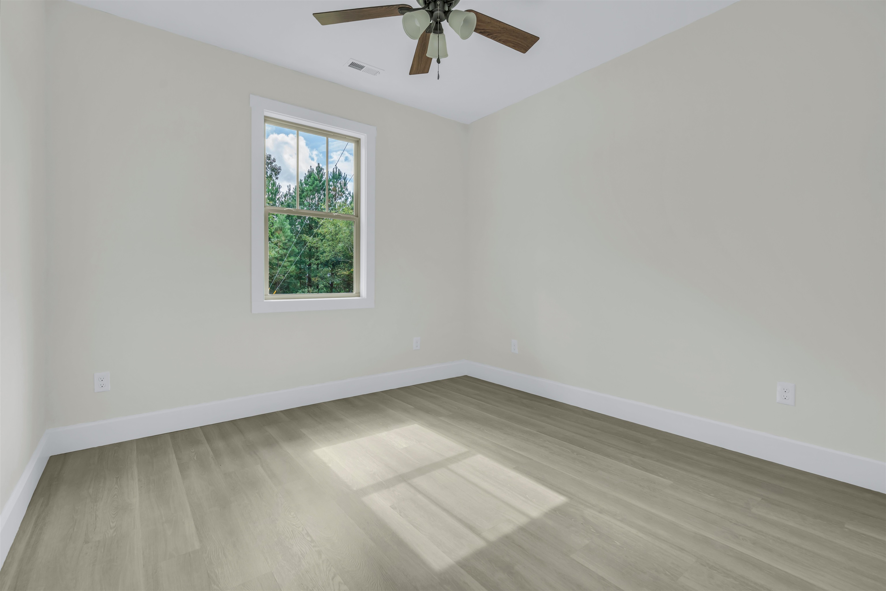 569 Bill Lattimore Road Chesnee, SC 29323 - Photo 13 of 18