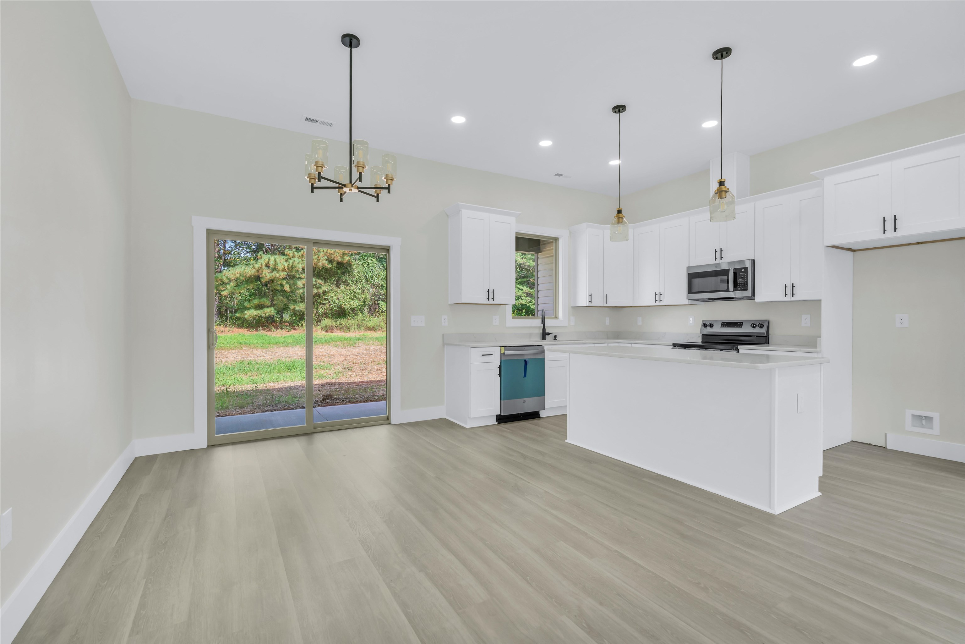 569 Bill Lattimore Road Chesnee, SC 29323 - Photo 6 of 18