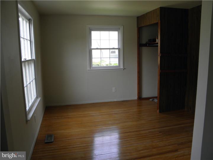 306 Cornell Road Glassboro, NJ 08028 - Photo 5 of 25 Gallery Image 5