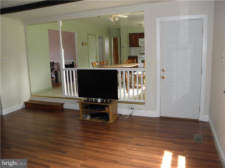 306 Cornell Road Glassboro, NJ 08028 - Photo 9 of 25 Gallery Image 9