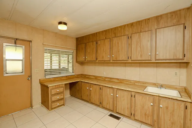 $299,000 | 19019 Olinda Road, Anderson, CA 96007