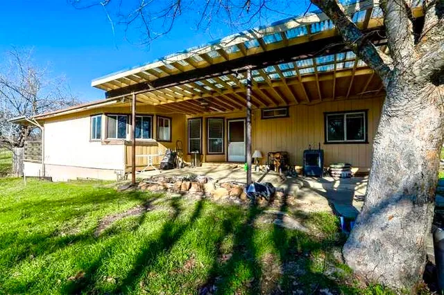 $299,000 | 19019 Olinda Road, Anderson, CA 96007