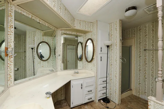 $299,000 | 19019 Olinda Road, Anderson, CA 96007