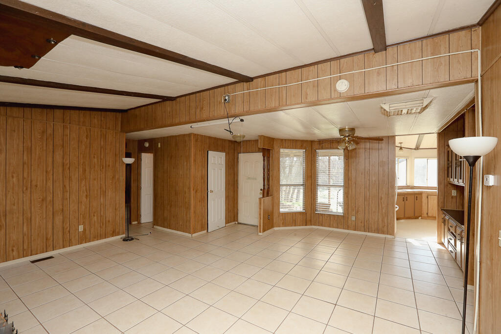 19019 Olinda Road Anderson, CA 96007 - Photo 10 of 52 19019 Olinda (8)