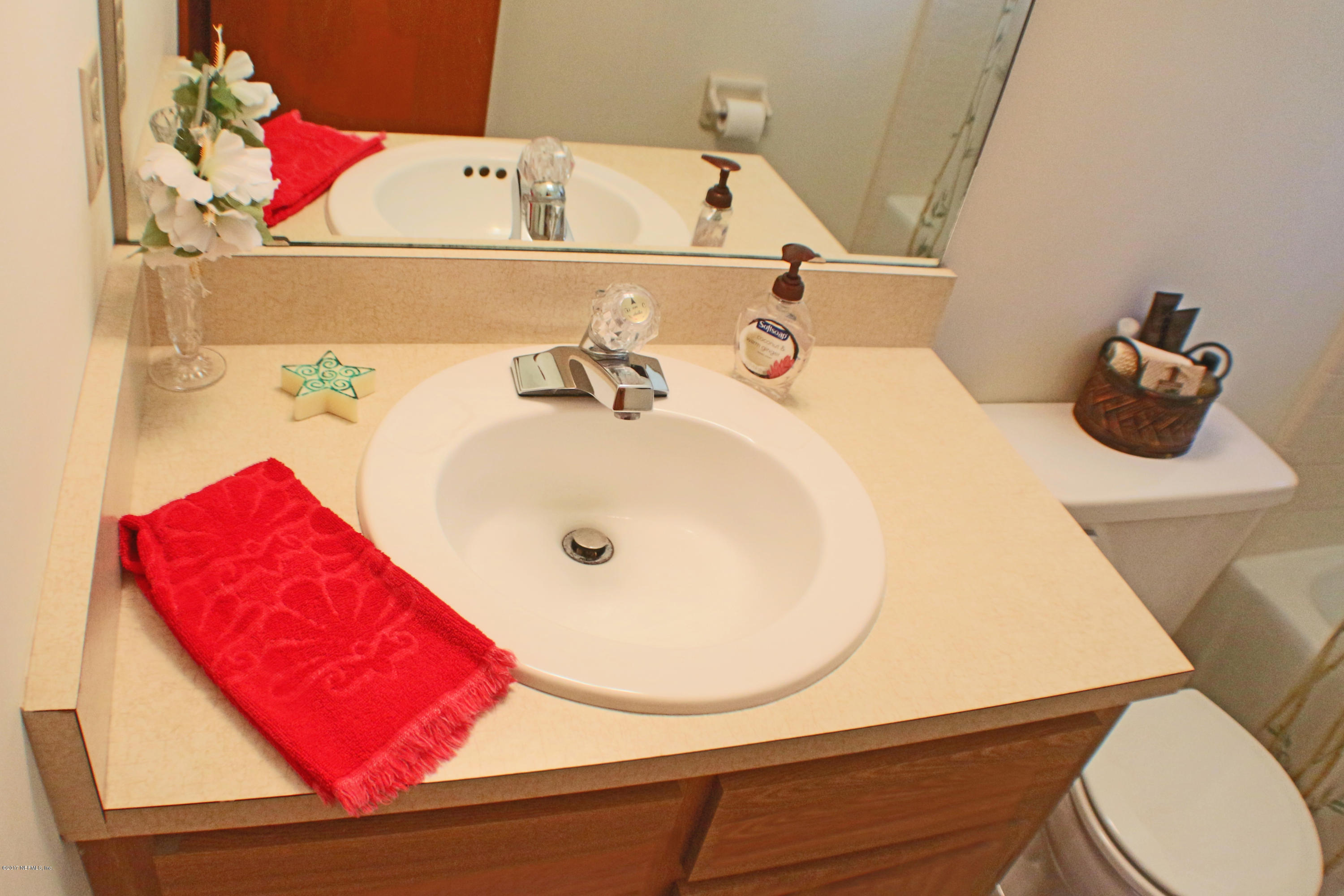 1338 Pointview Road Keystone Heights, FL 32656 - Photo 27 of 37 2nd Owner's Suite Bath