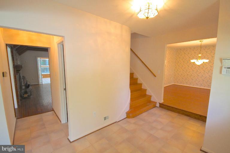 13007 Middlevale Lane Silver Spring, MD 20906 - Photo 2 of 30 a view of an entryway