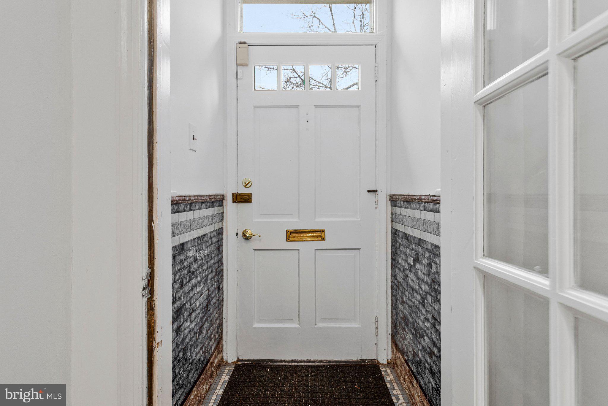 123 E Street Southeast Washington, DC 20003 - Photo 10 of 42