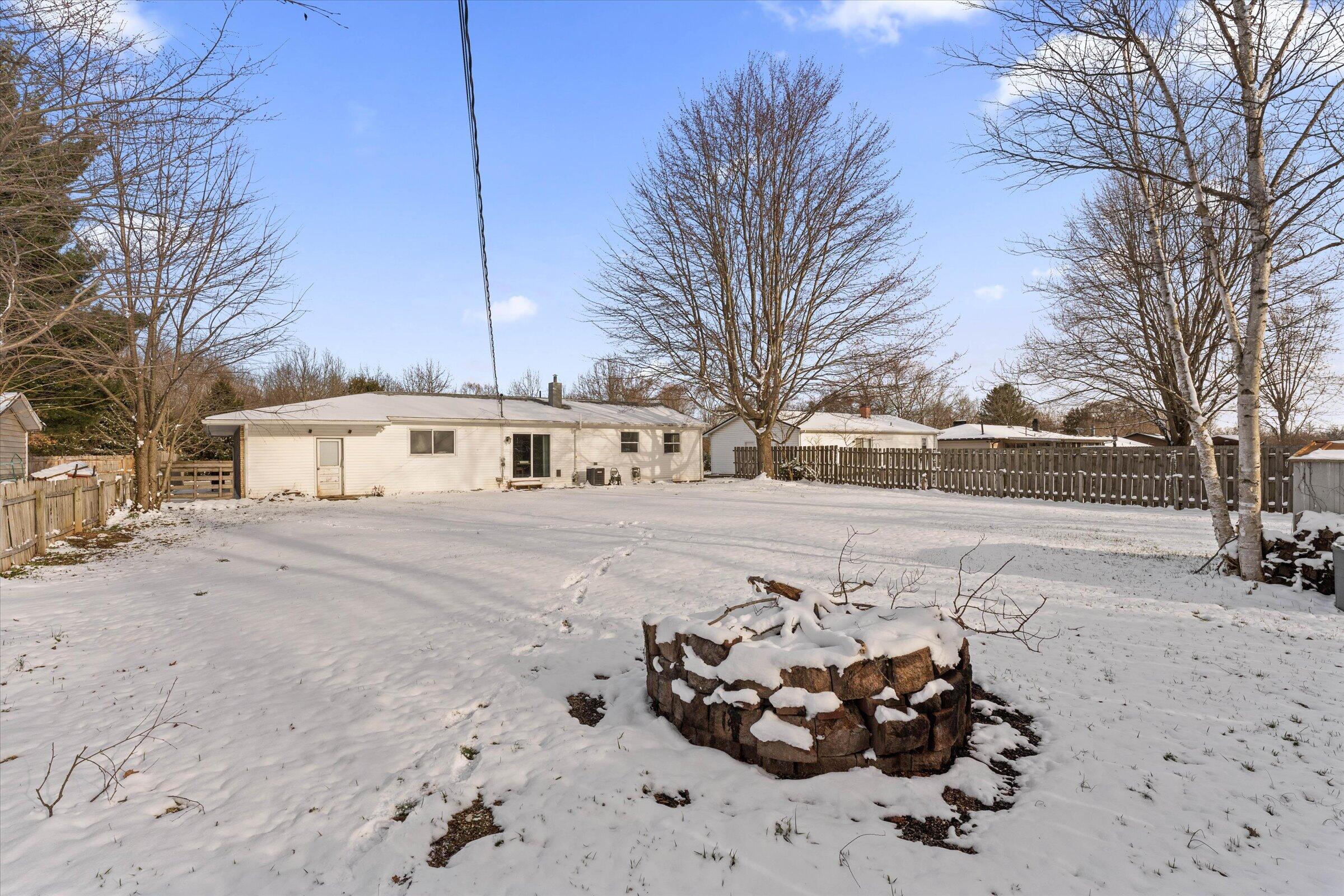 68030 Eagle Lake Road Edwardsburg, MI 49112 - Photo 36 of 46 39-DSC06208