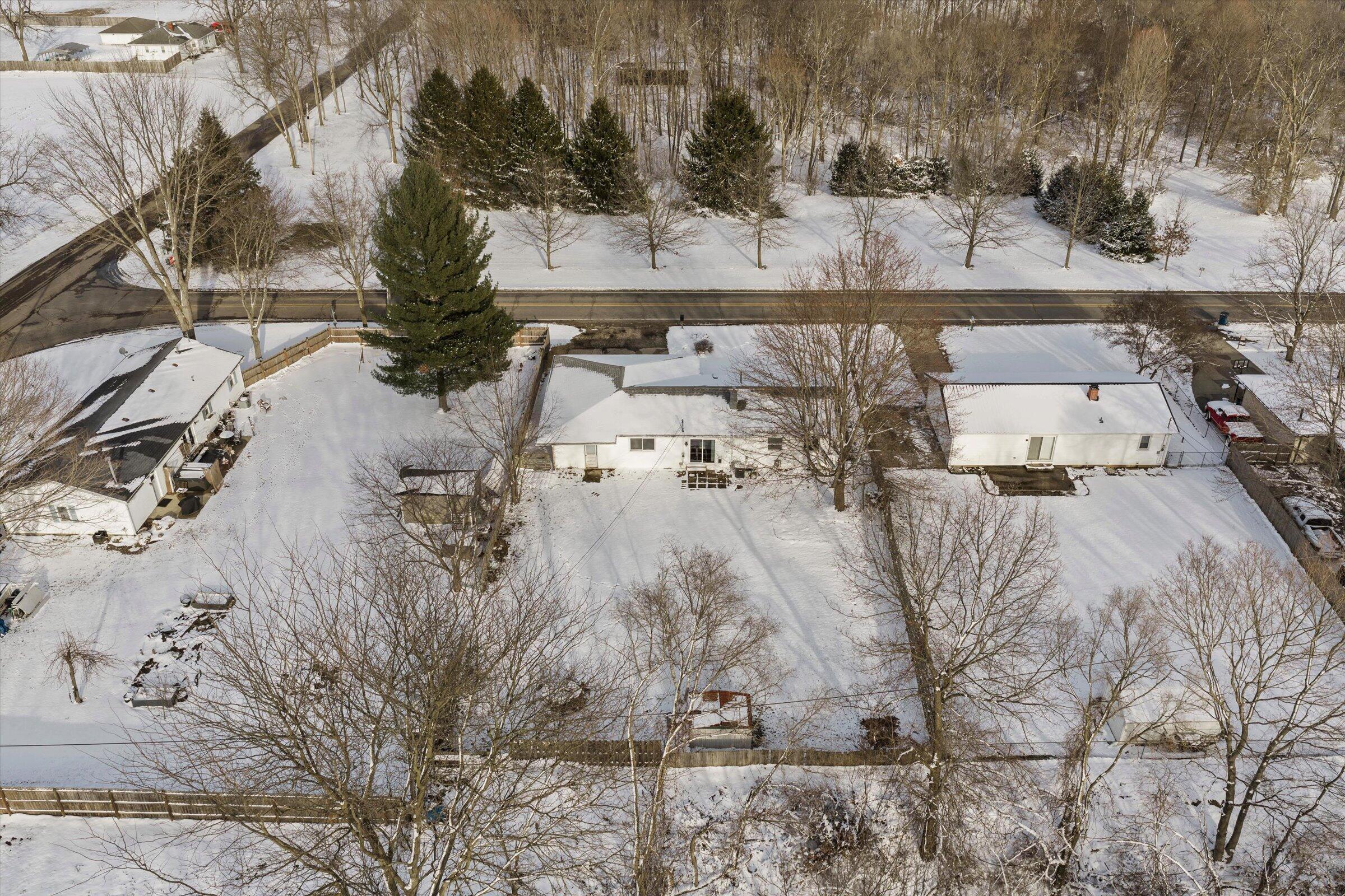 68030 Eagle Lake Road Edwardsburg, MI 49112 - Photo 40 of 46 45-DJI_20260317181640_0396_D