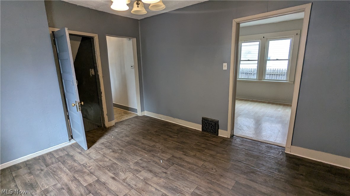 379 Homestead Street Akron, OH 44306 - Photo 12 of 45