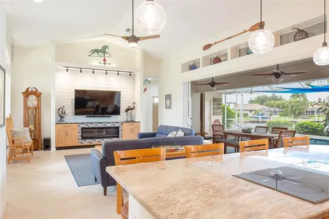 $899,900 | 1711 Los Alamos Drive, Punta Gorda, FL 33950