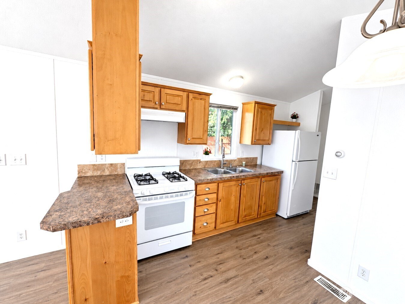 9 Blackler Road Oroville, WA 98844 - Photo 8 of 35 Gallery Image 8
