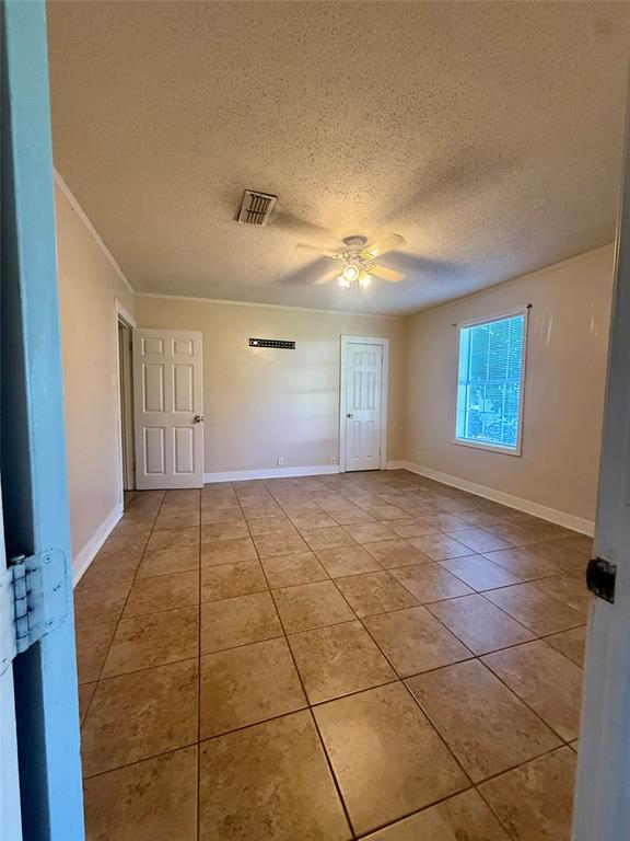217 3rd St Pinehill Springhill, LA 71075 - Photo 8 of 23