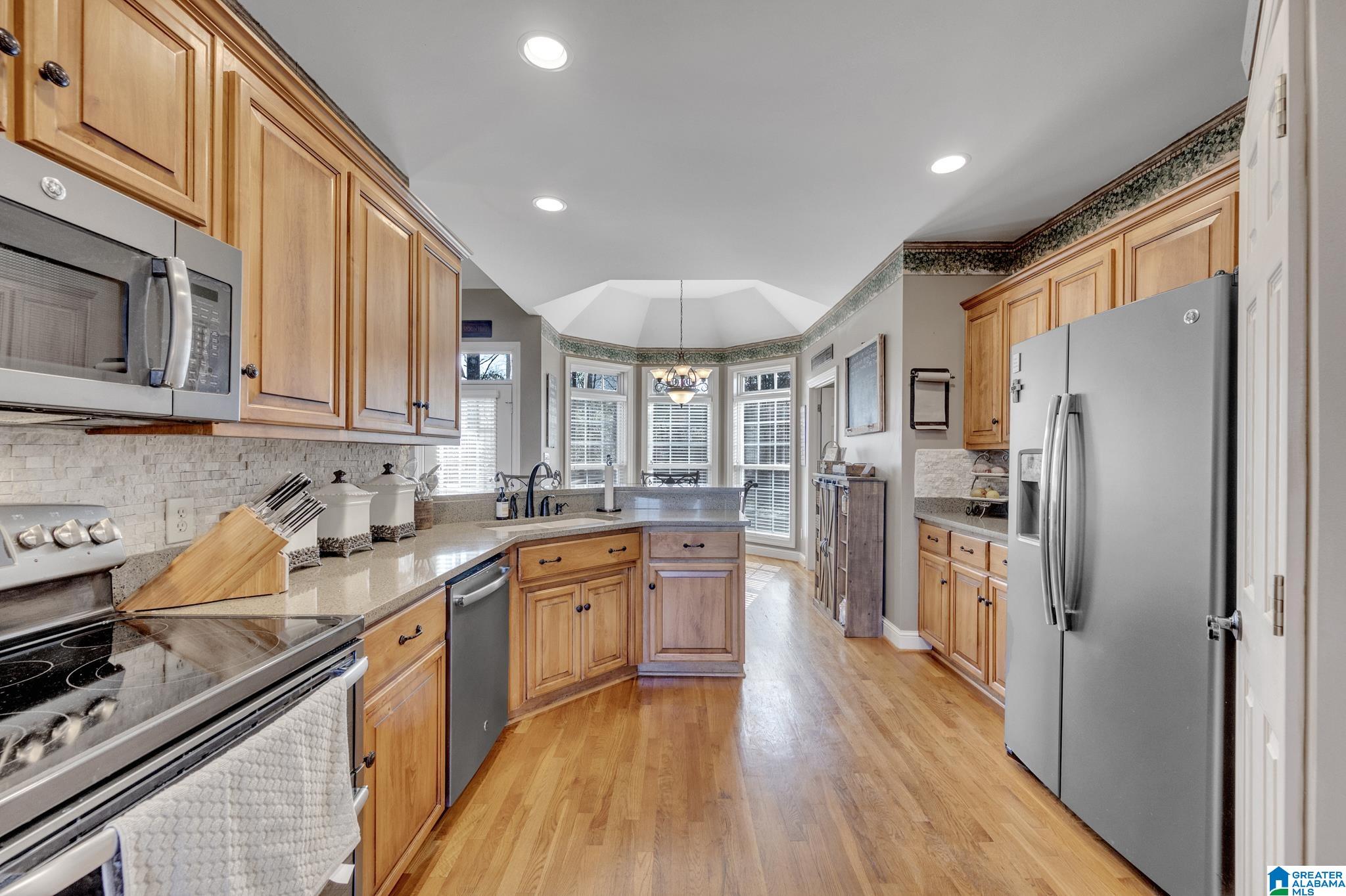 871 Brookline Road Gardendale, AL 35071 - Photo 7 of 45