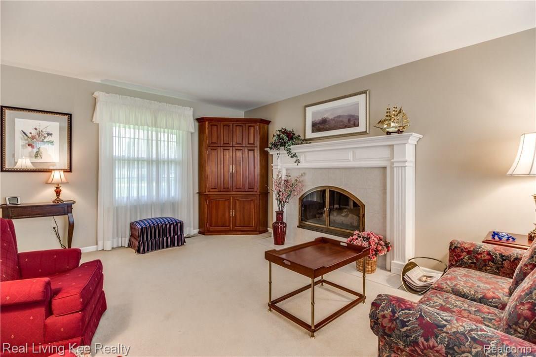 5101 Glengate Road Rochester, MI 48306 - Photo 22 of 59 22.jpg