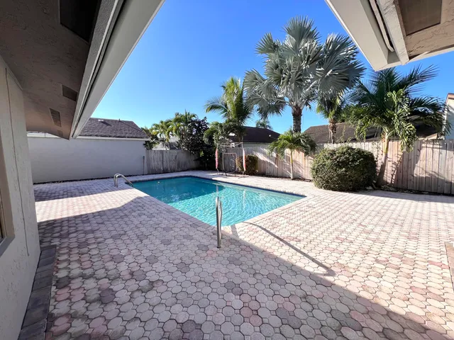 $630,000 | 21013 Country Creek Drive, Boca Raton, FL 33428